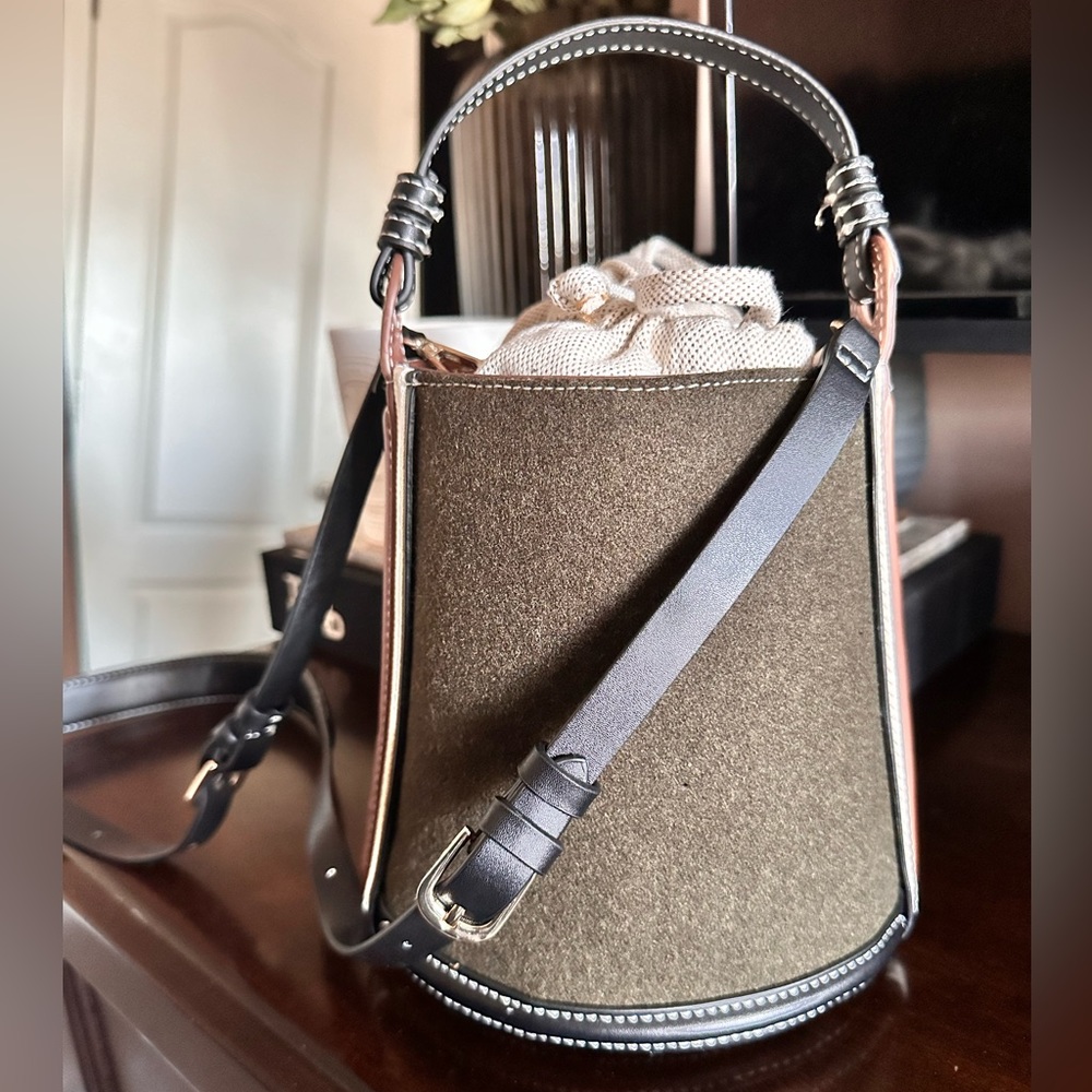 Structured Canteen Linen, Suede & Leather Crossbody